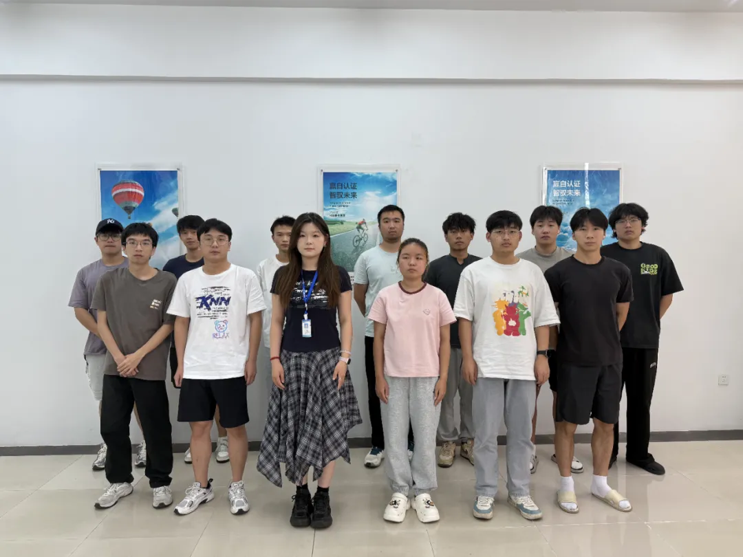 結(jié)班留影 | 今日蓄力結(jié)業(yè)，明日成風(fēng)破浪